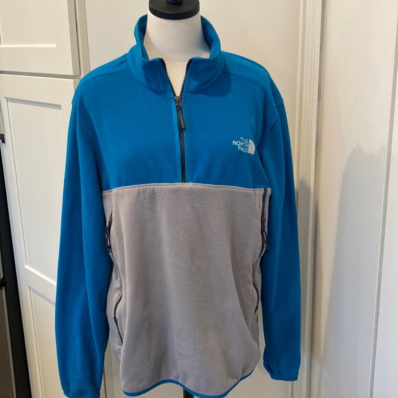 The North Face Other - Mens Glacier Alpine 1/4 zip fleece shirt Large